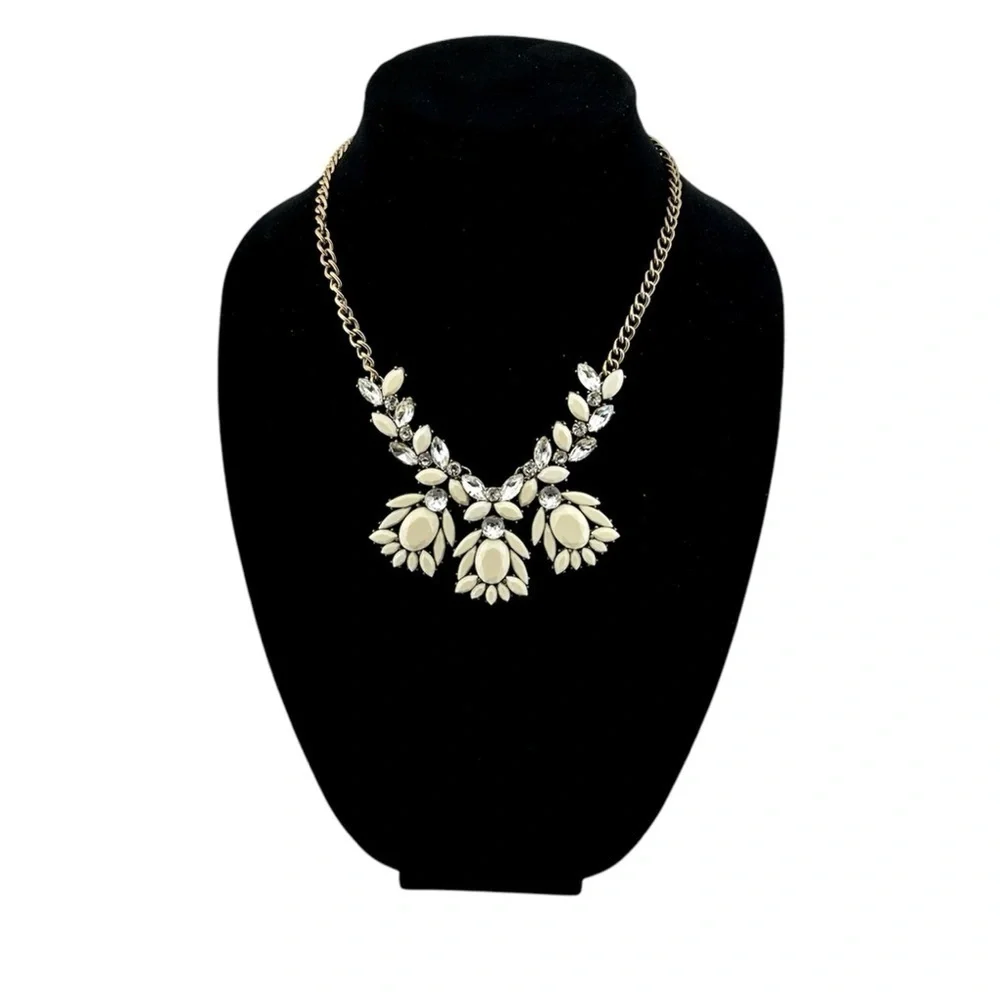 NWT J. Crew Necklace in Beige Off-White with Rhinestones & Gold-tone Chain